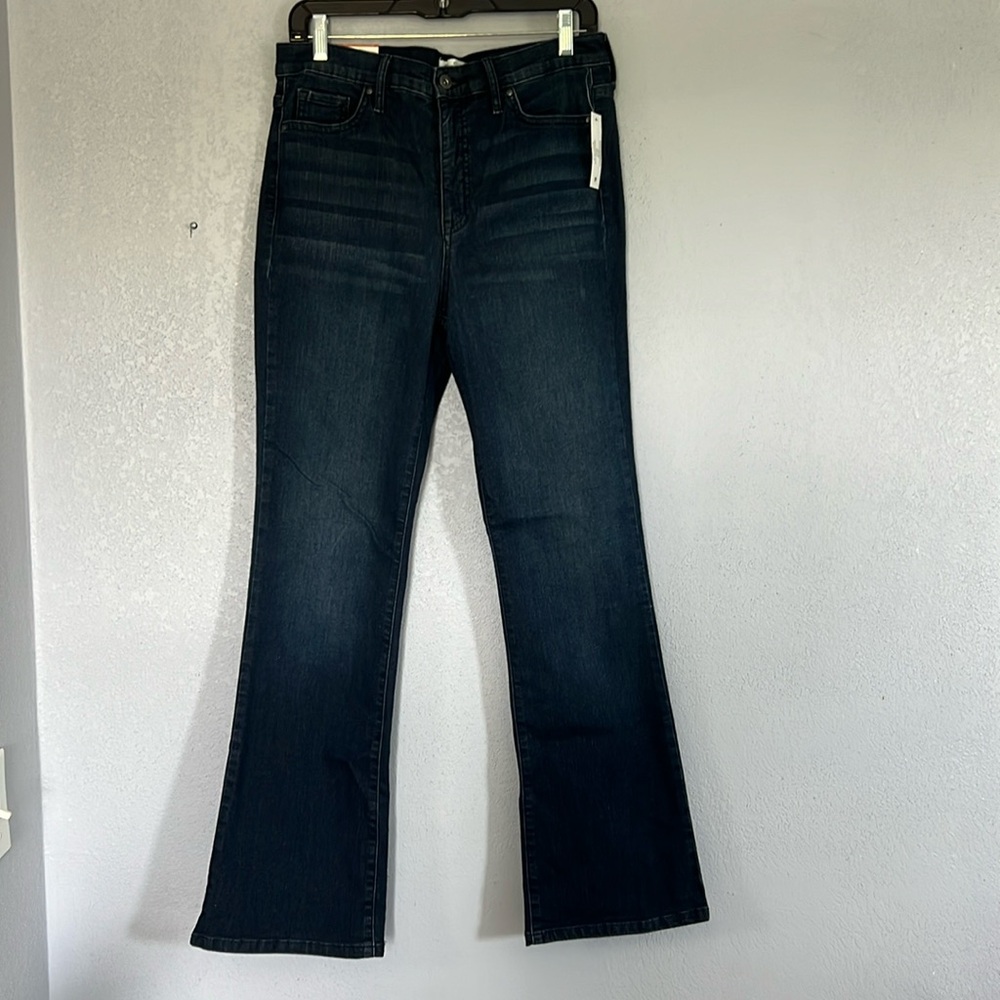 Jessica Simpson boot cut jean. Mid-rise size 12/31